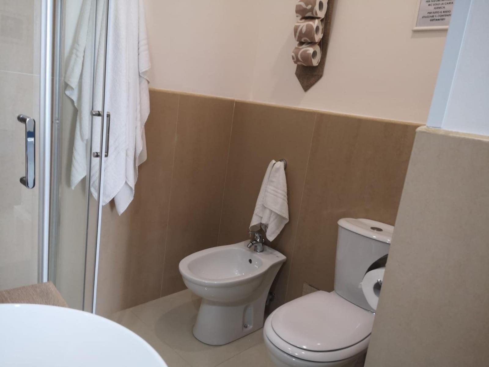 Tulla'S Hotell Giardini Naxos Eksteriør bilde